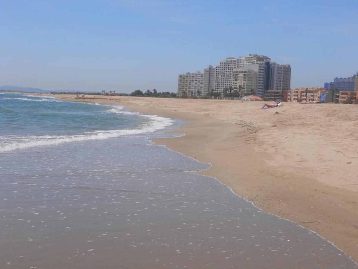 Goldhome - Sylvia - Vistas Espectaculares Al Mar Empuriabrava Dış mekan fotoğraf