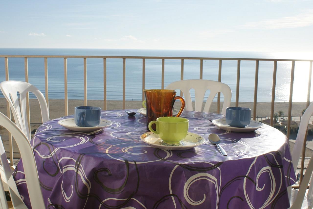 Goldhome - Sylvia - Vistas Espectaculares Al Mar Empuriabrava Dış mekan fotoğraf
